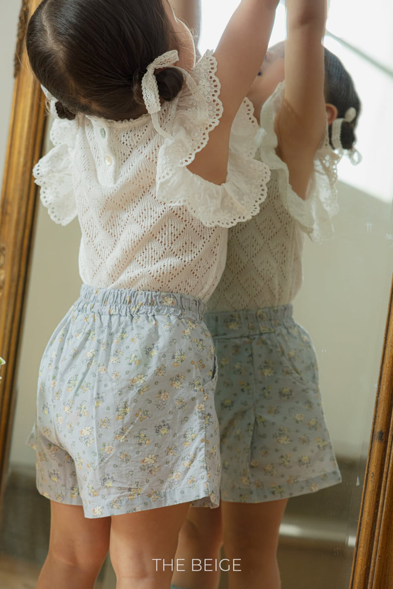 The Beige - Korean Baby Fashion - #babyboutique - Flower Print Pleated Shorts - 5