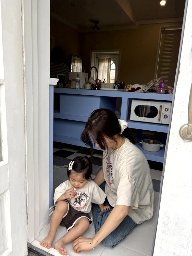 The Pepper - Korean Women Fashion - #thelittlethings - Mom American Rabbit Tee - 7