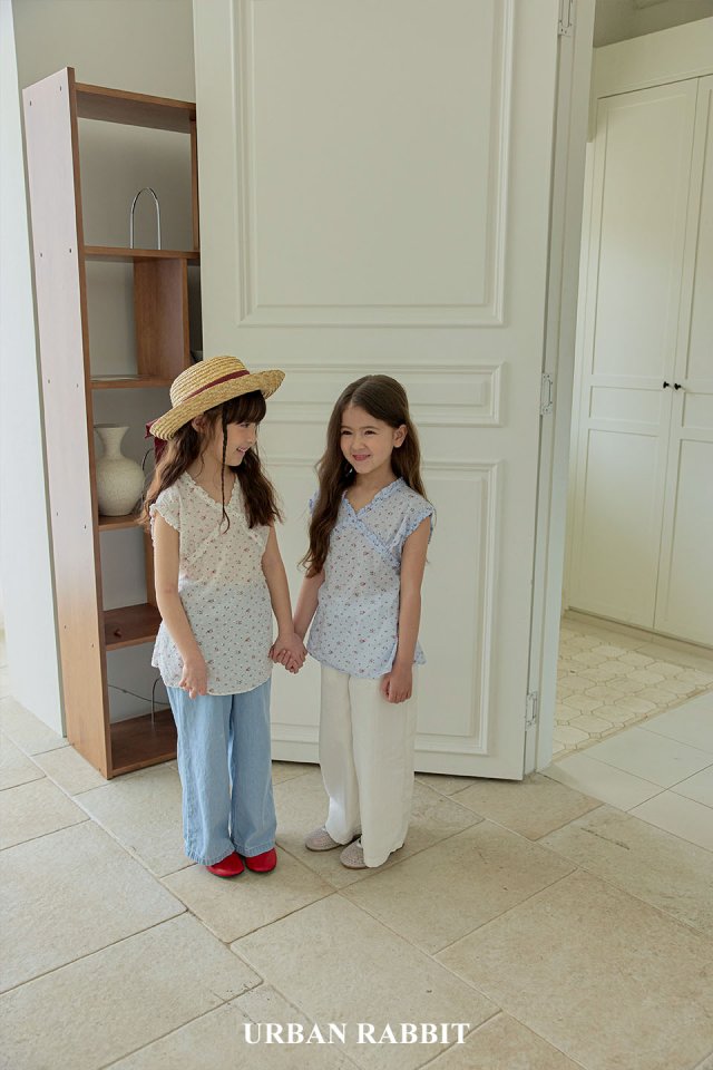 Urban Rabbit - Korean Children Fashion - #designkidswear - Frill Flower Sleeveless Blouse - 3