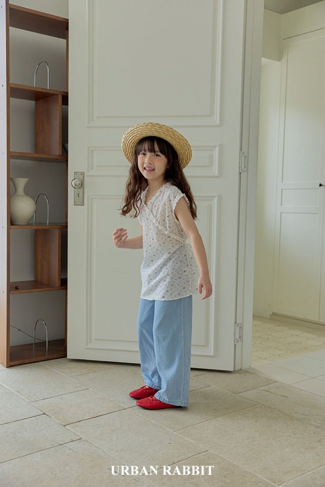 Urban Rabbit - Korean Children Fashion - #fashionkids - Frill Flower Sleeveless Blouse - 5