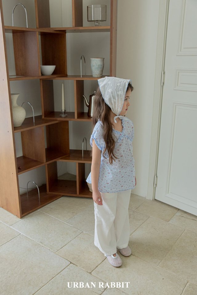 Urban Rabbit - Korean Children Fashion - #littlefashionista - Frill Flower Sleeveless Blouse - 10