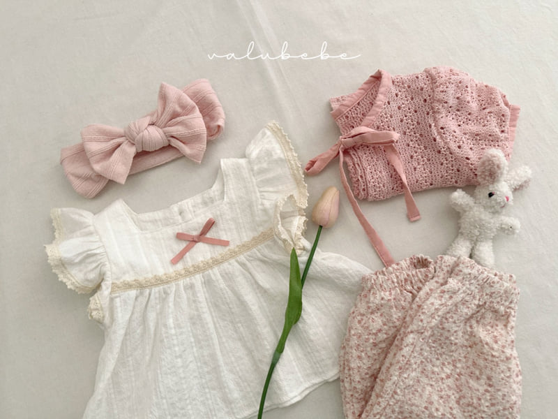 Valu Bebe - Korean Baby Fashion - #babyootd - Bebe Eyelet Ribbon Blouse 2 - 11