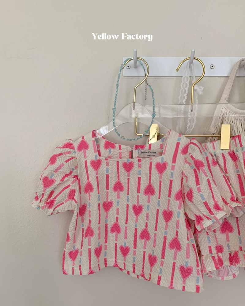 Yellow Factory - Korean Children Fashion - #Kfashion4kids - Chewing Top Bottom Set - 6