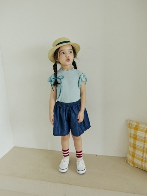 Frill Tee
