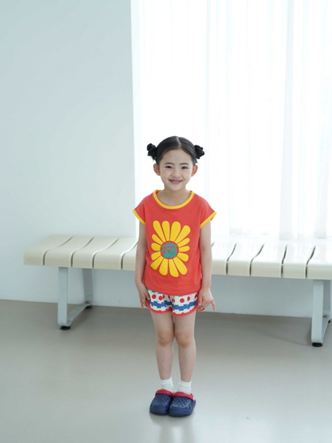 Sunflower Sleeveless Tee Sunflower Sleeveless Tee