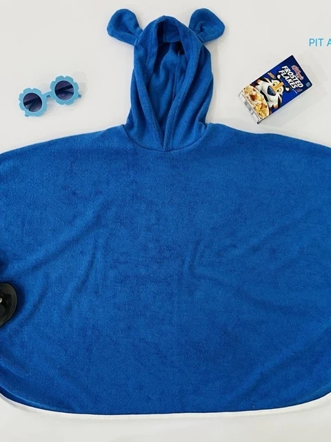 Mochi Beach Hooded Gown