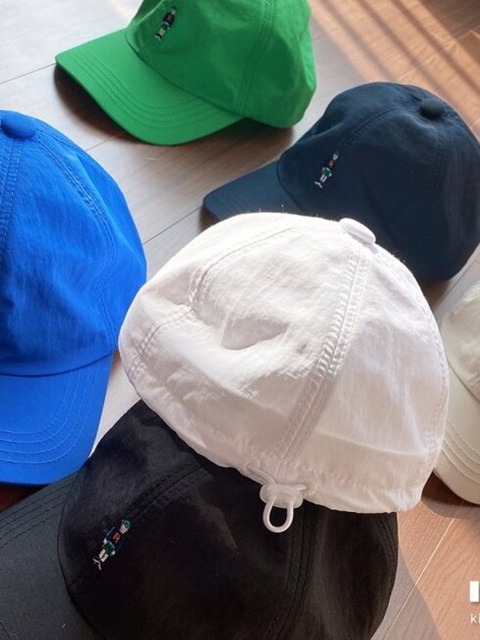 Toy String Cap