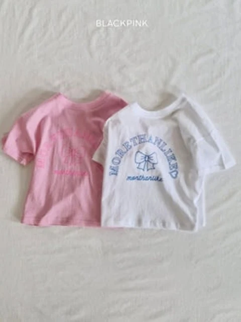 Ribbon Print Short Sleeve Tee