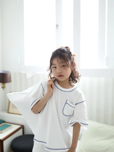 Stitch Line Tee