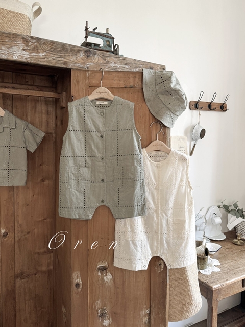Eterno Embroidery Suit