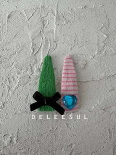 Purin Hair Clip