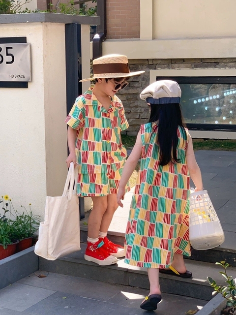 Sibling Look Set