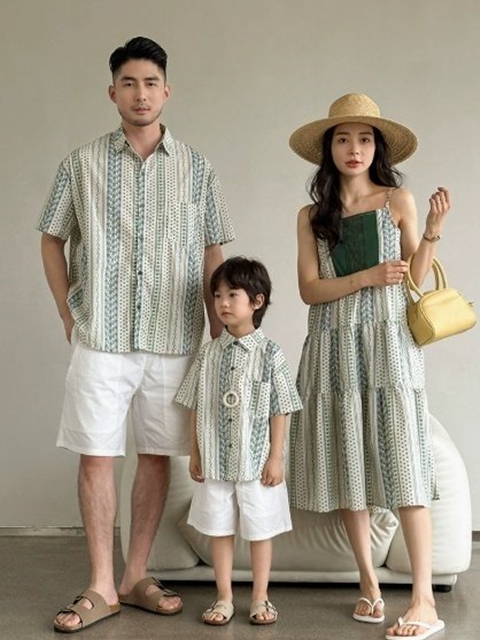 Family Look Green Tea Shirt (Kids)