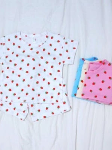 Mini Strawberry Easywear