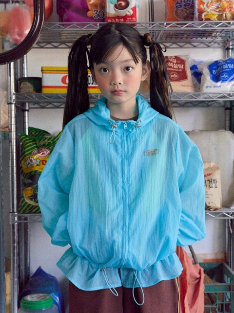 Summer Light Windbreaker Summer Light Windbreaker