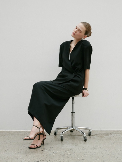 H-Row Long Skirt