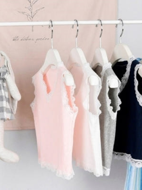 Lace Sleeveless