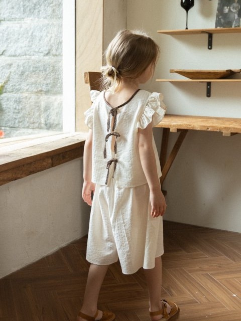 Eloise Tie Set-up