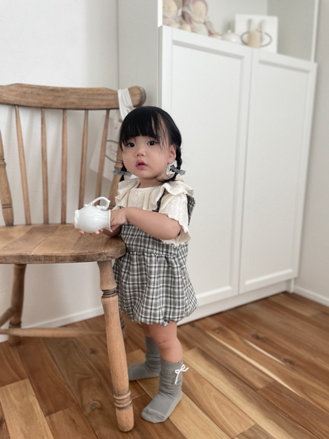 Tiny Suit Tiny Suit