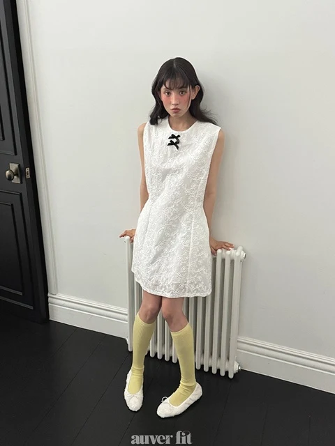 Ribbon Punched Sleeveless Dress