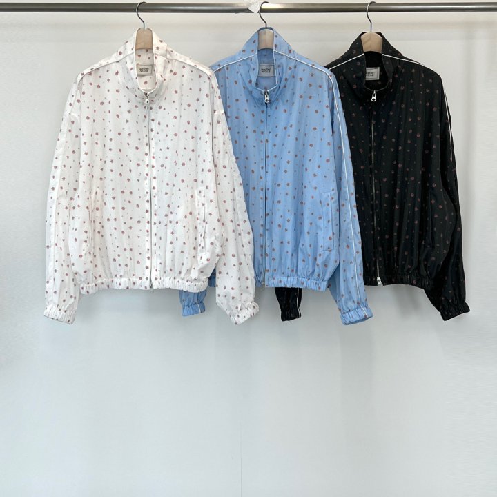 Another Avenue - Korean Women Fashion - #momslook - Flower Anorak Jacket