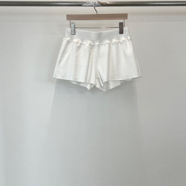 Another Avenue - Korean Women Fashion - #momslook - Low Short Pants - 3