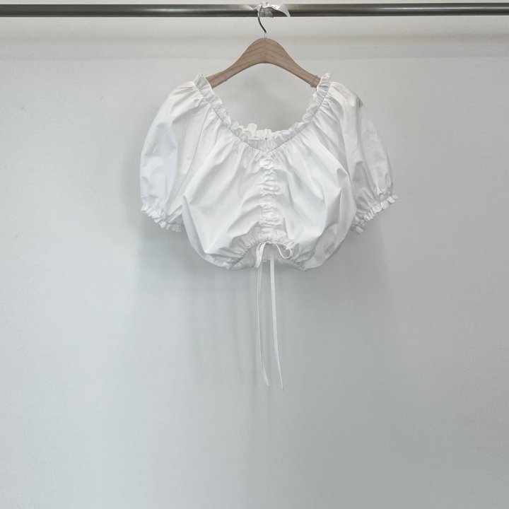 Another Avenue - Korean Women Fashion - #momslook - Cropped Tunnel Blouse - 3