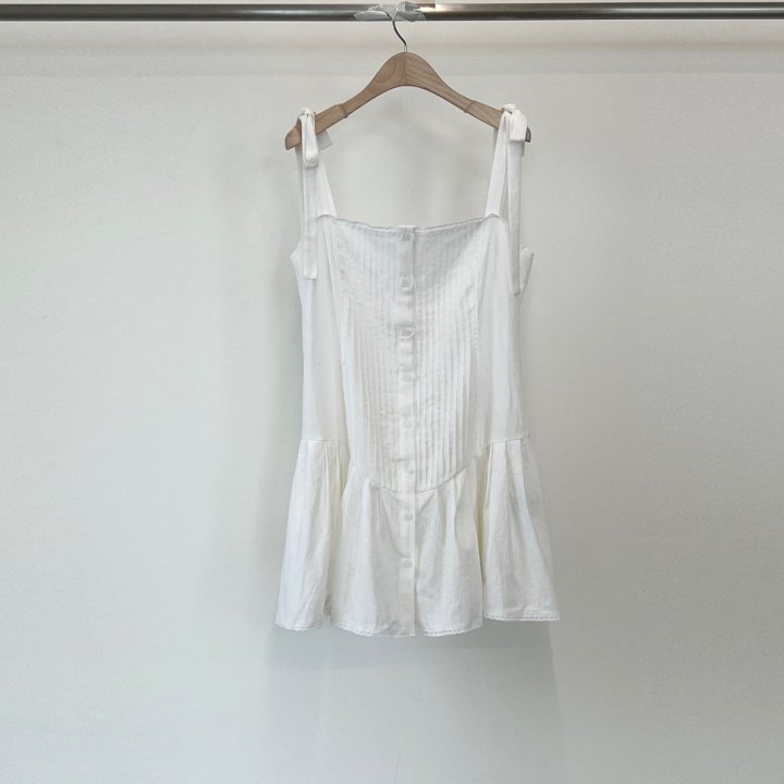 Another Avenue - Korean Women Fashion - #momslook - Pintuck Sleeveless One-piece - 3