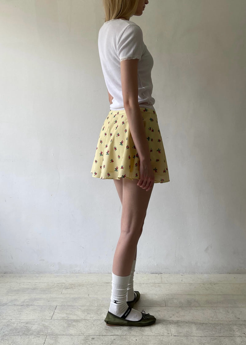 Another Avenue - Korean Women Fashion - #momslook - Flower Button Skirt - 6