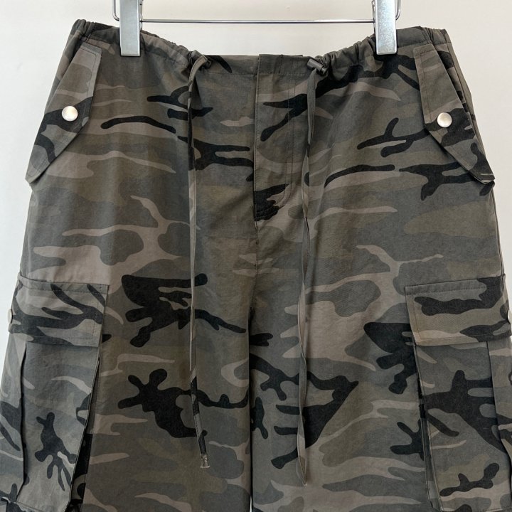 Another Avenue - Korean Women Fashion - #momslook - Camo Bermuda Pants - 5