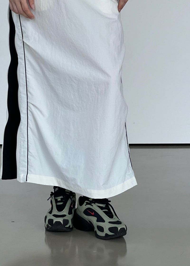 Another Avenue - Korean Women Fashion - #restrostyle - Long Zipper Skirt - 7
