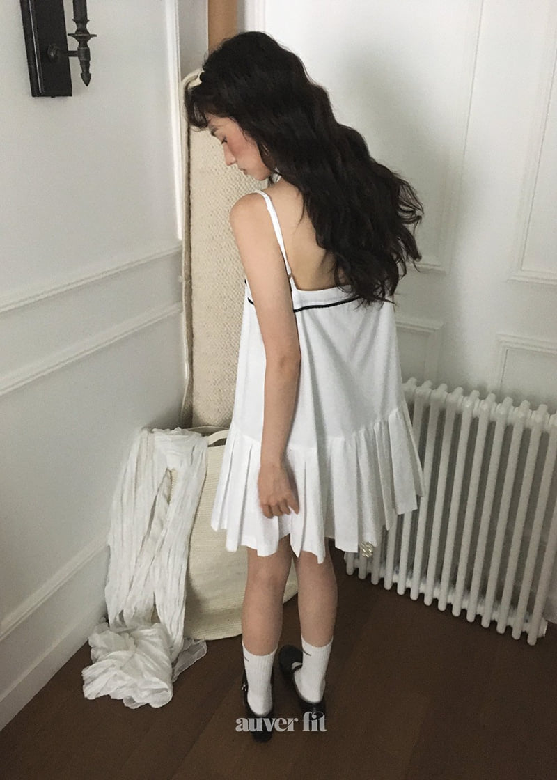 Auver_Fit - Korean Women Fashion - #momslook - Ribbon Pleated Sleeveless - 5