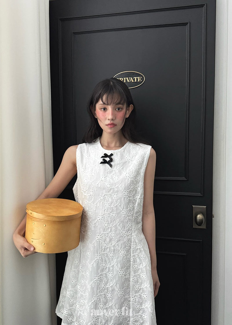 Auver_Fit - Korean Women Fashion - #thelittlethings - Ribbon Punched Sleeveless Dress - 3