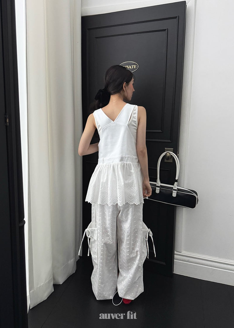 Auver_Fit - Korean Women Fashion - #womensfashion - Punched Strap Sleeveless - 3