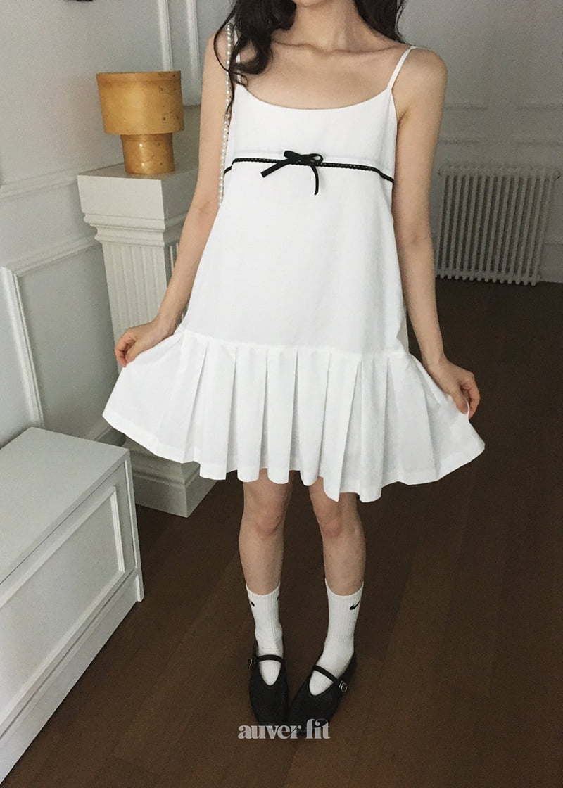 Auver_Fit - Korean Women Fashion - #womensfashion - Ribbon Pleated Sleeveless - 6