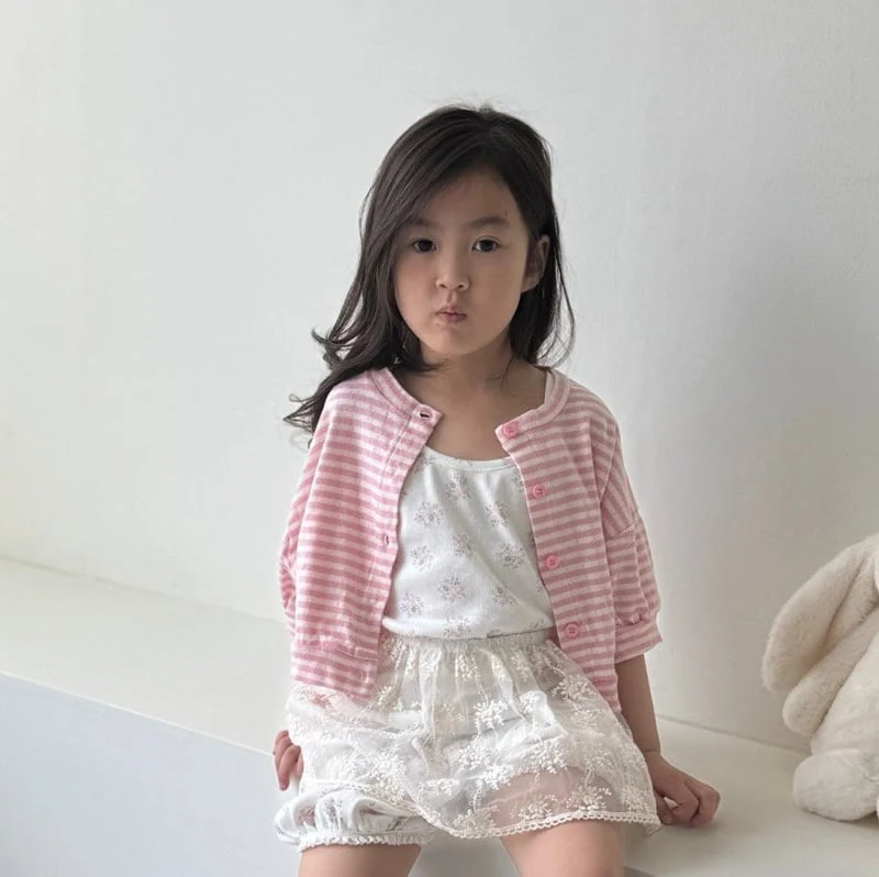 Bon Bon Butik - Korean Children Fashion - #Kfashion4kids - Flower Sleeveless Top - 3