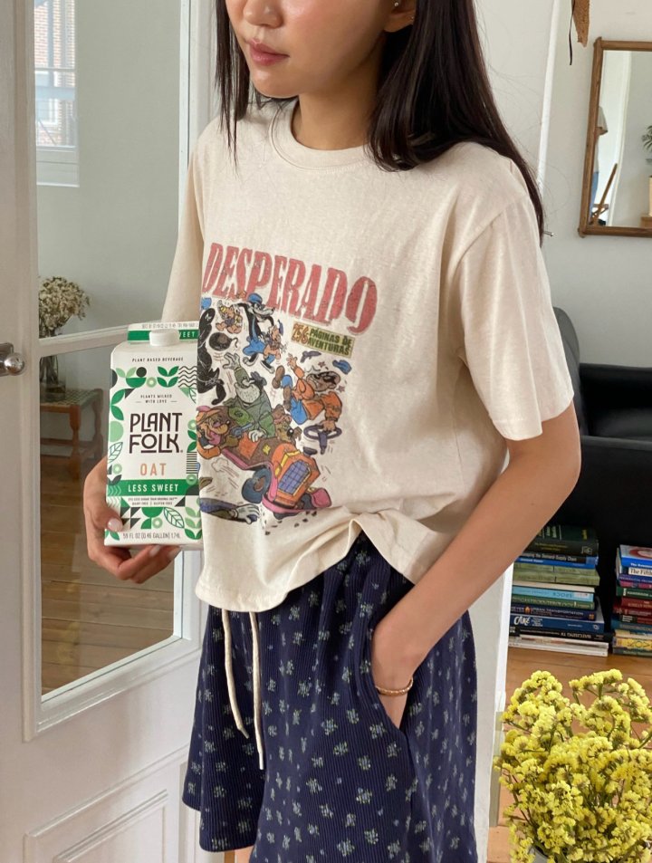 Diana - Korean Women Fashion - #momslook - Cartoon Tee - 11