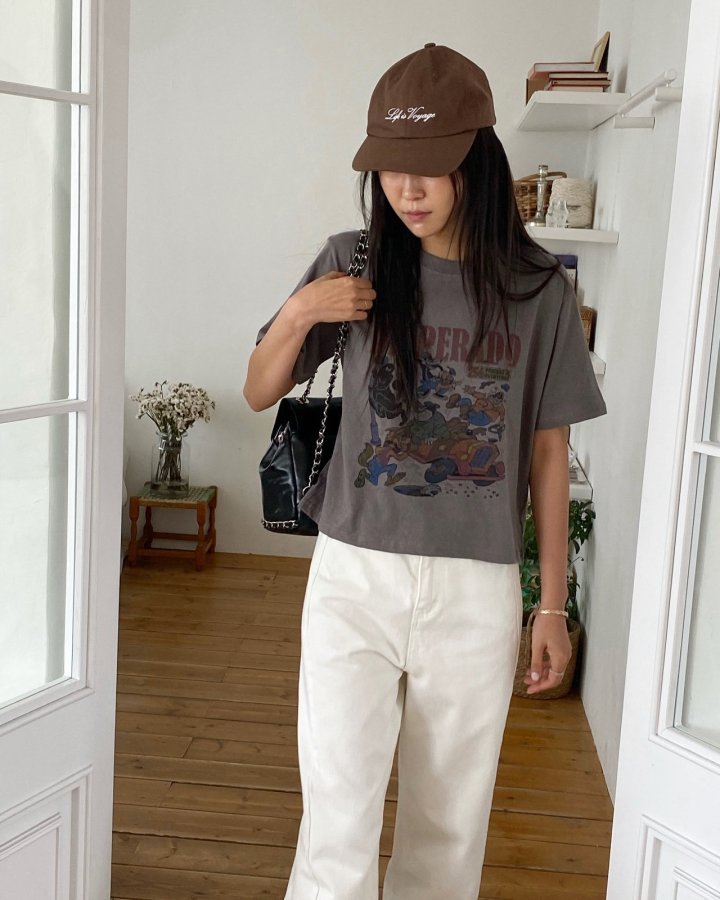 Diana - Korean Women Fashion - #momslook - Cartoon Tee - 3