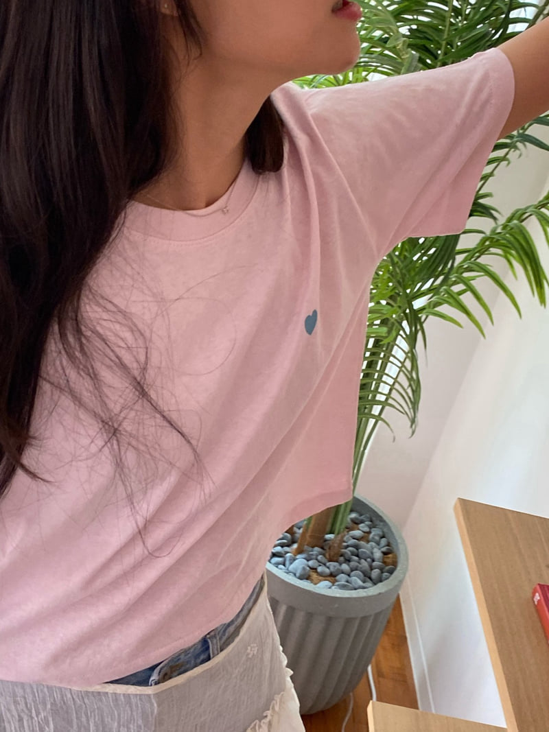 Diana - Korean Women Fashion - #momslook - Heart Tee - 12