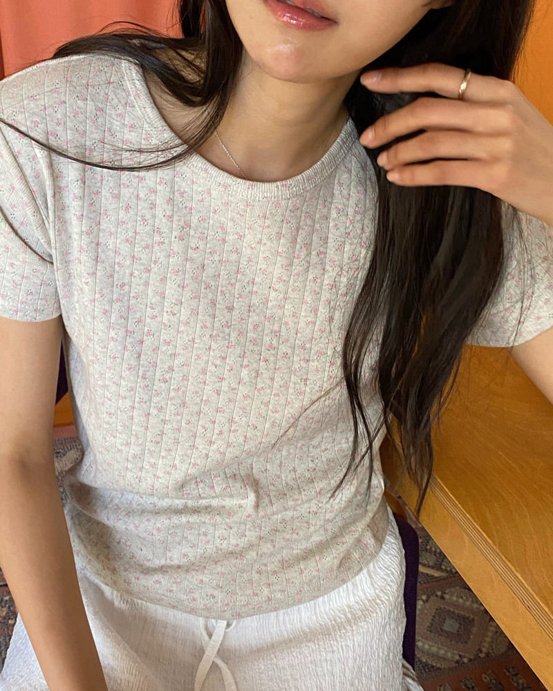 Diana - Korean Women Fashion - #momslook - Rose Tee - 12