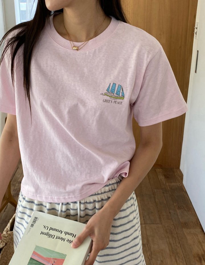 Diana - Korean Women Fashion - #momslook - Fish Crop Tee - 11