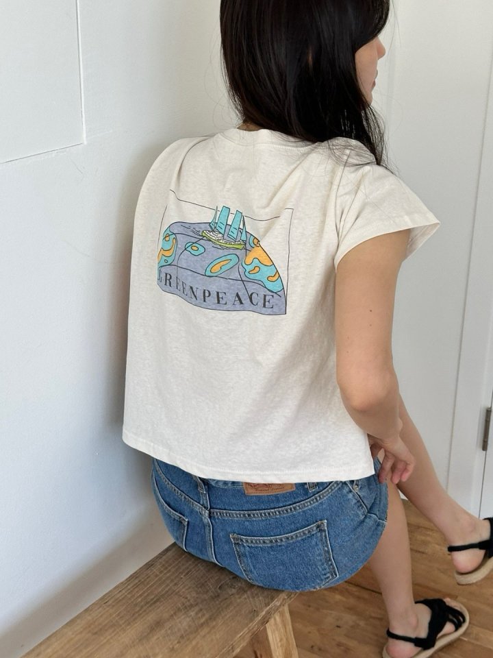 Diana - Korean Women Fashion - #momslook - Fish Crop Tee - 5