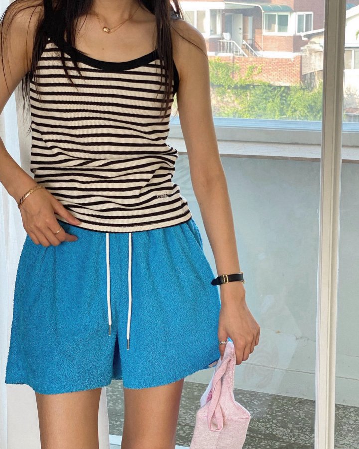 Diana - Korean Women Fashion - #womensfashion - Waffle Sleeveless Tee - 4