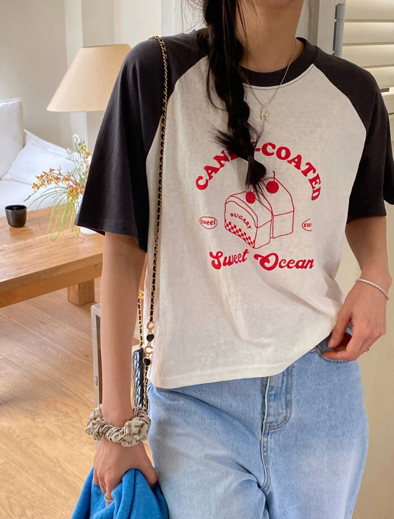 Diana - Korean Women Fashion - #restrostyle - Cake Raglan Tee - 12