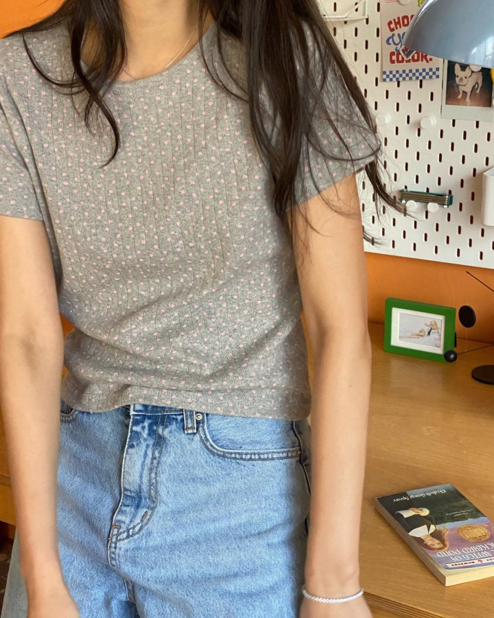 Diana - Korean Women Fashion - #romanticstyle - Rose Tee - 8