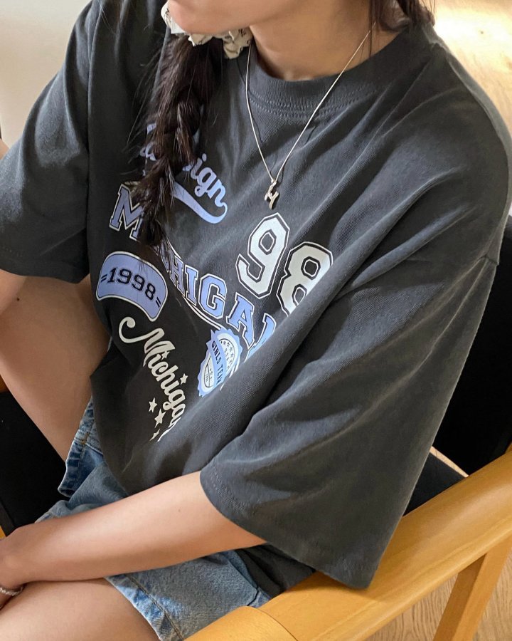 Diana - Korean Women Fashion - #romanticstyle - Michigan Tee - 5