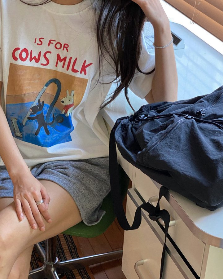 Diana - Korean Women Fashion - #shopsmall - Cow Tee - 4