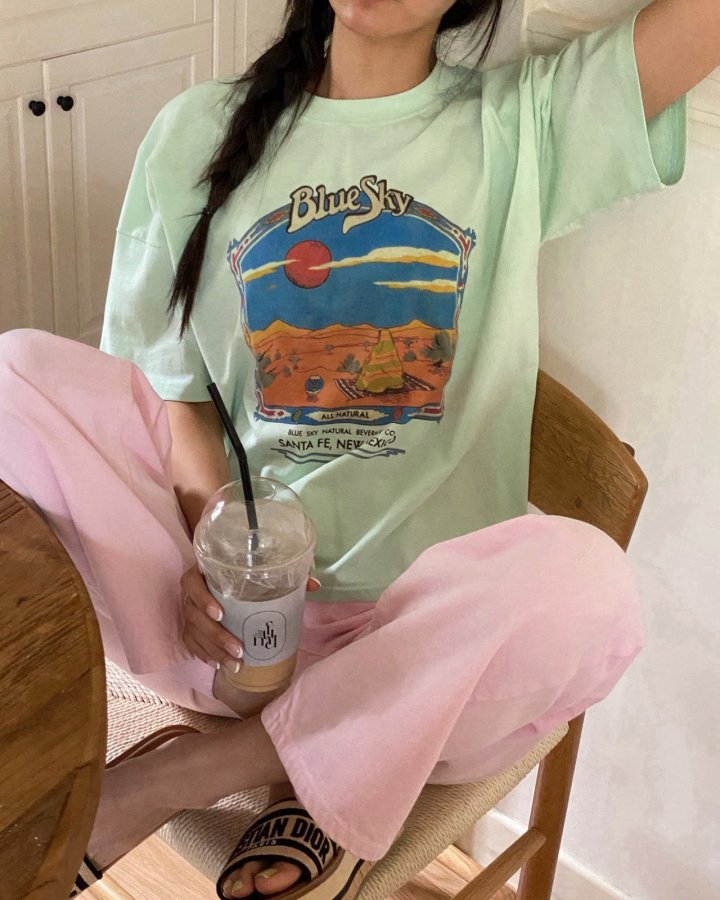 Diana - Korean Women Fashion - #vintageinspired - Sky Tee - 6