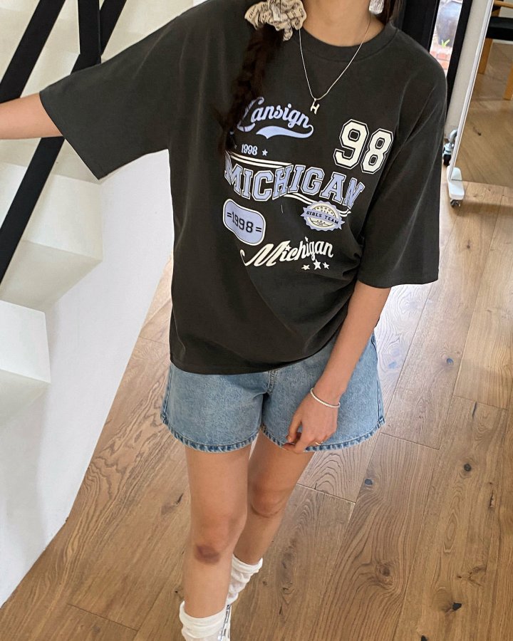 Diana - Korean Women Fashion - #vintageinspired - Michigan Tee