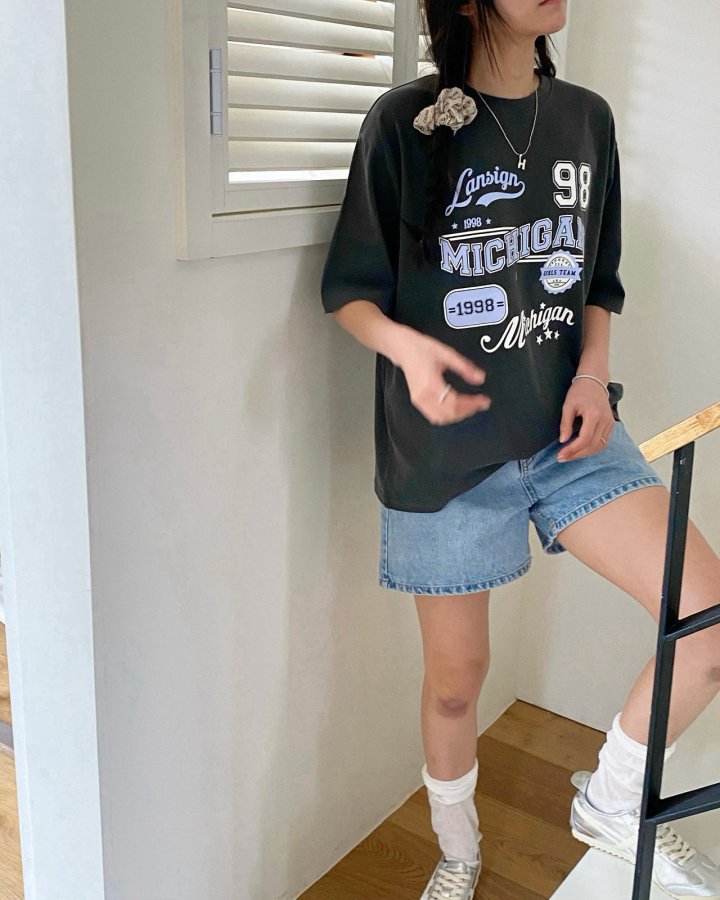 Diana - Korean Women Fashion - #vintagekidsstyle - Michigan Tee - 2